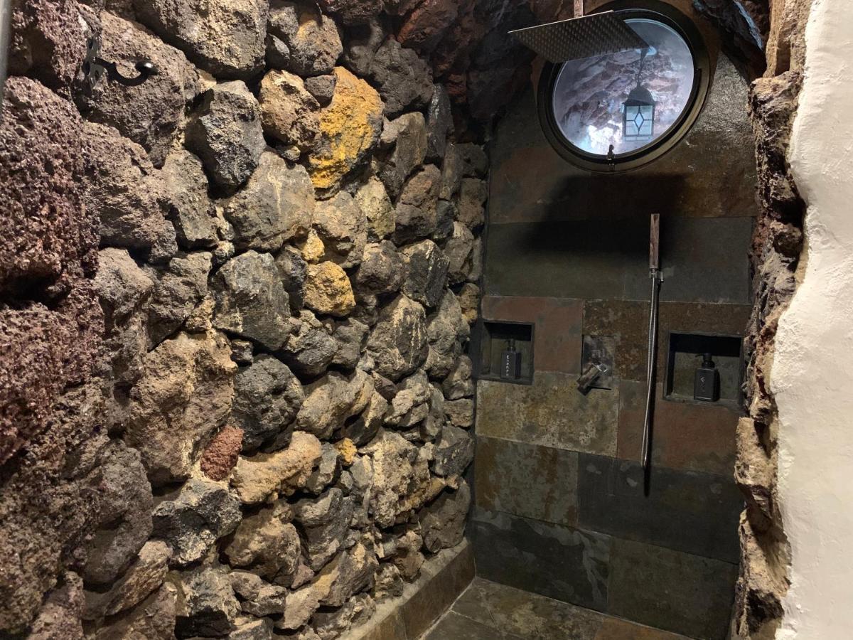 La Cueva De Villa Gardel อิคอดเดลอสวินอส ภายนอก รูปภาพ