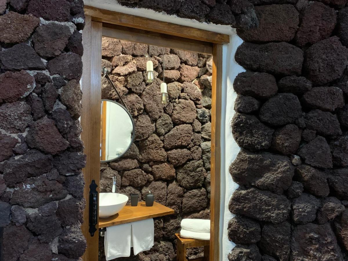 La Cueva De Villa Gardel อิคอดเดลอสวินอส ภายนอก รูปภาพ
